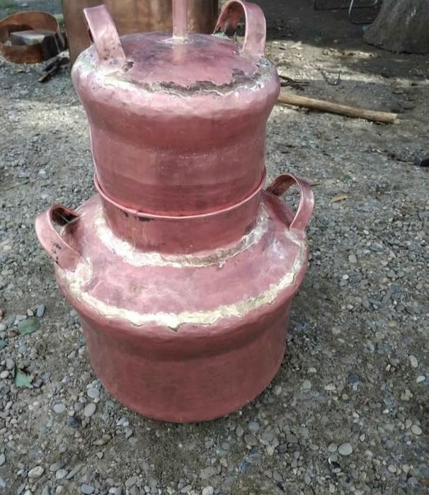 Vând cazan de țuică din cupru