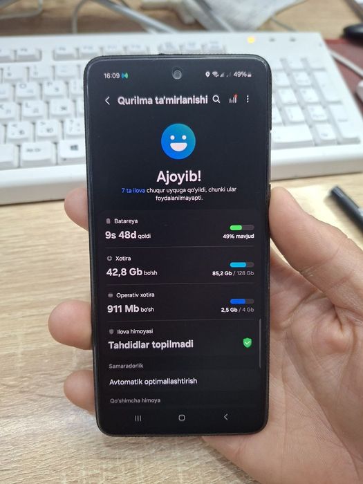 Samsung Galaxy A52 4/128 sotiladi