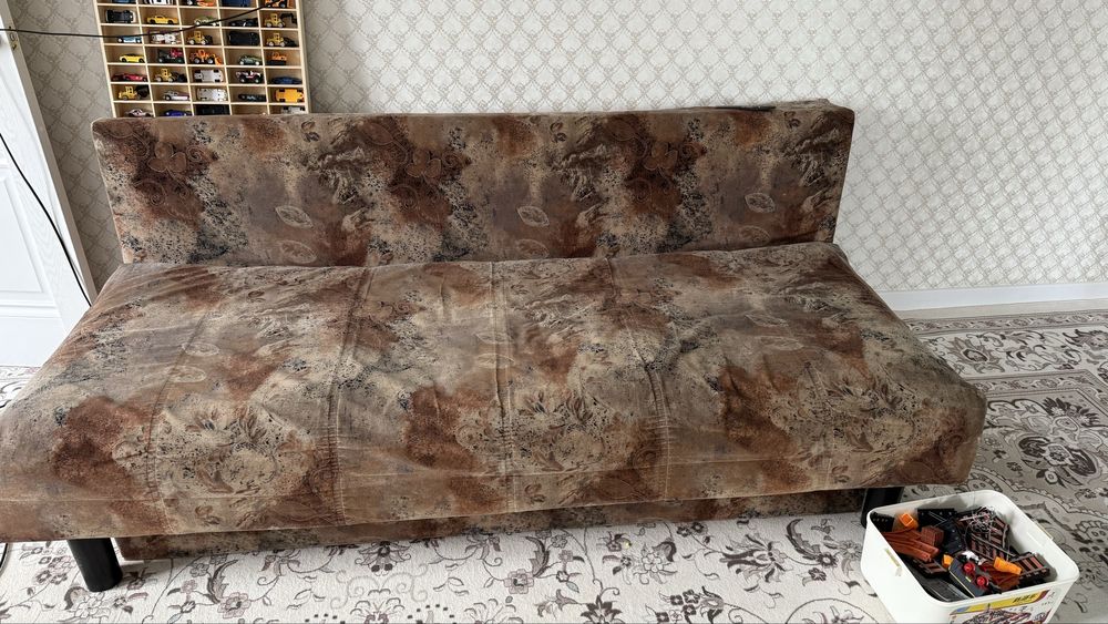 Продам раскладной диван