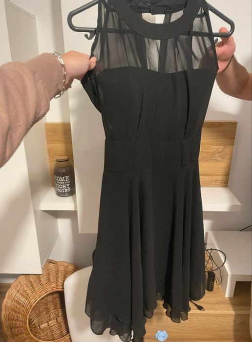 Rochie eleganta, lungime medie