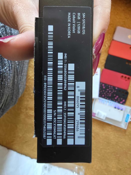 Samsung S24 телефон