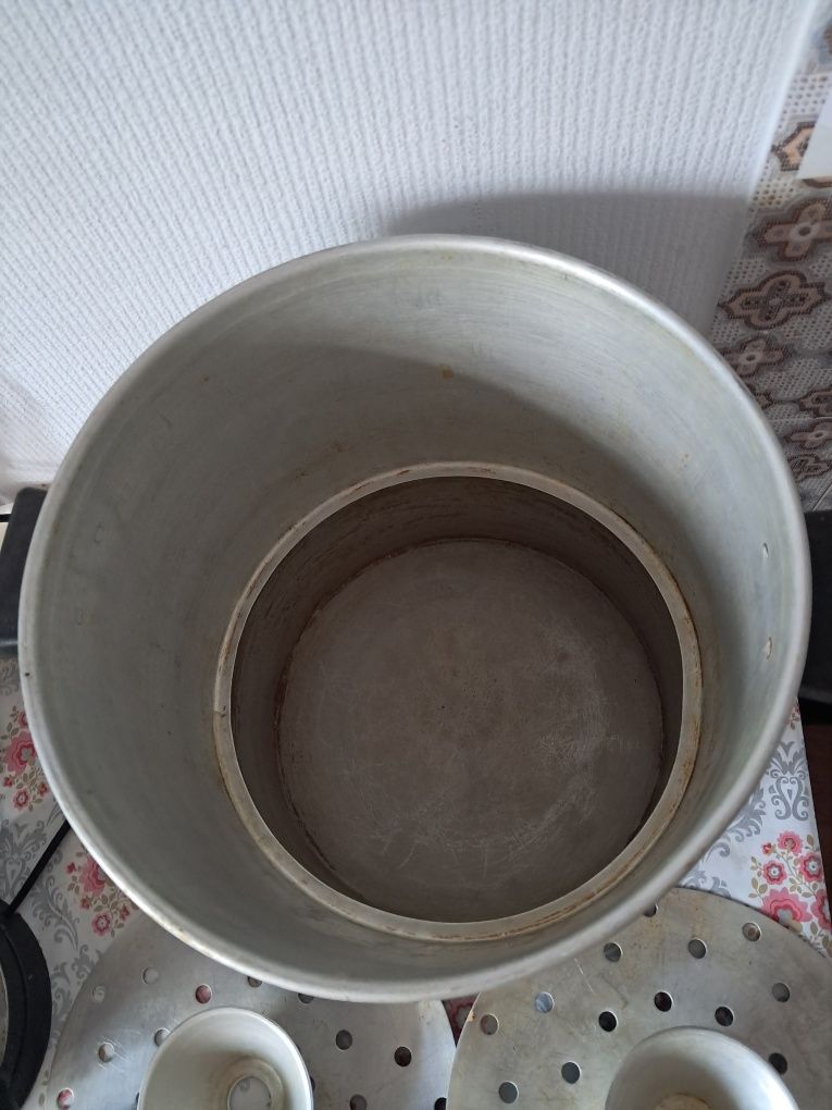 Продам советскую мантоварку- 4 листа