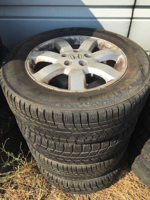 Гуми и джанти употребявани