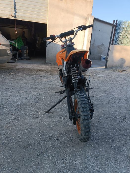 Крос 125 кубика 4 тактов