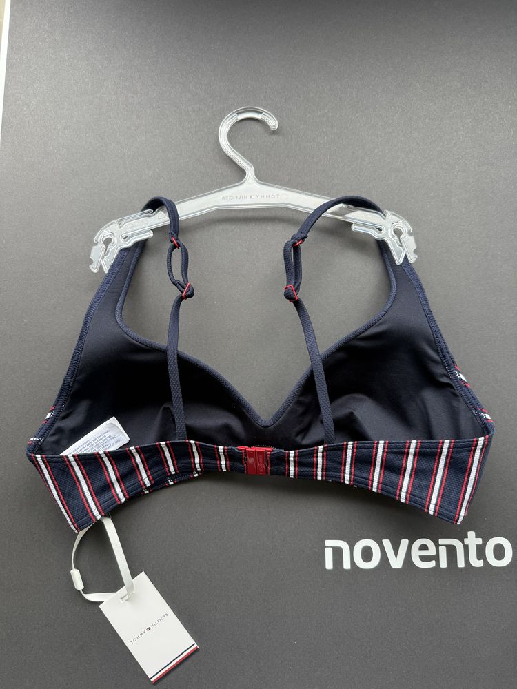 Бюстие, горнище на бански Tommy Hilfiger /75В/