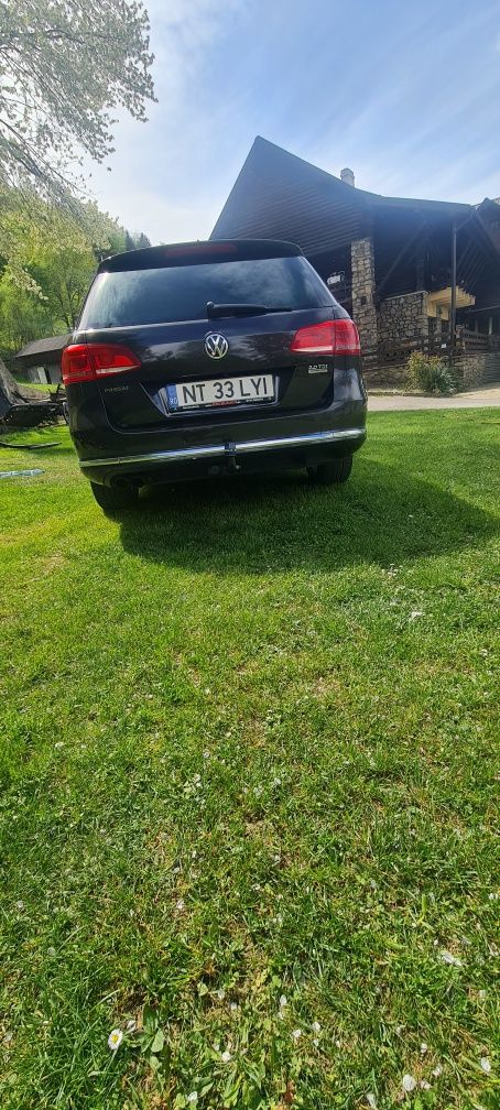 Vwolsvagen  Passat