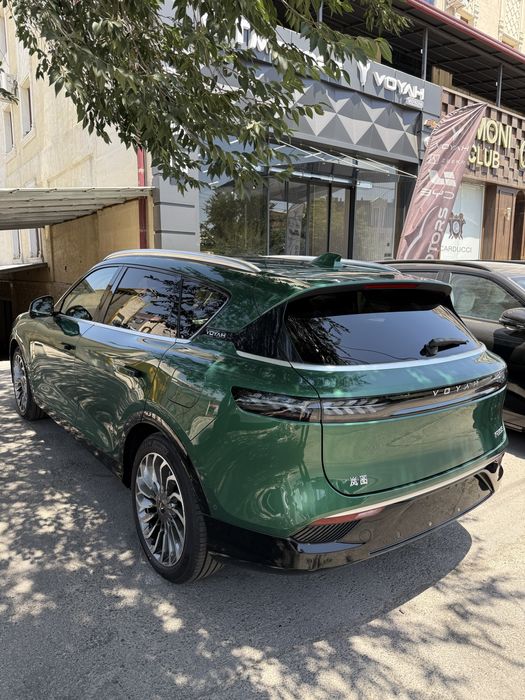 Voyah free elektir 2023 bez probeg