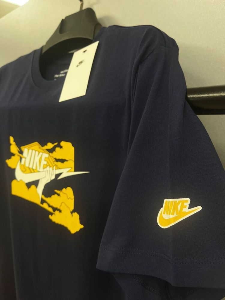 Мъжка тениска Nike разпродажба.