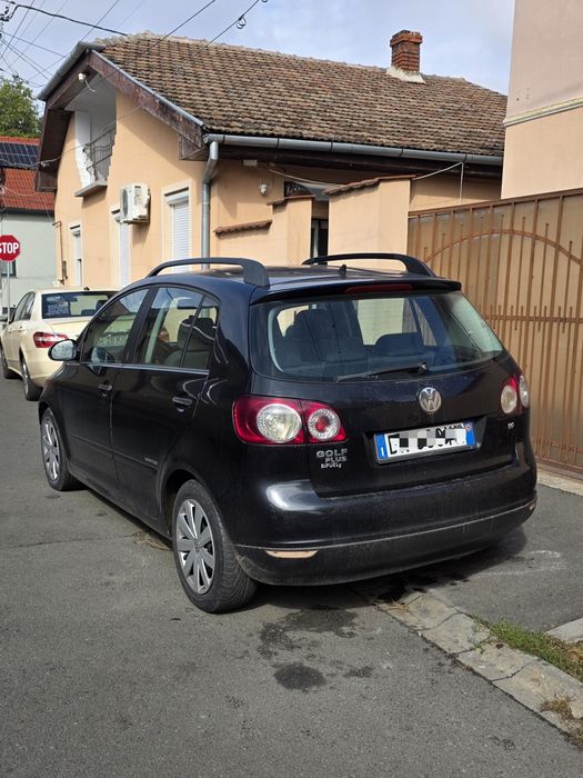 Volkswagen golf 5 plus 1.6 benzina gaz recent adusa din italia