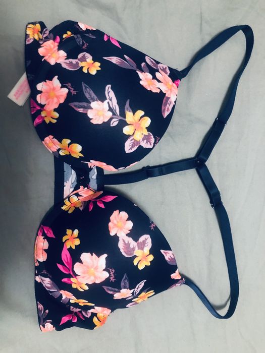 Articole Victoria’s Secret ! Reprezentanta S.U.A