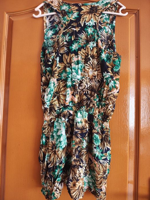 Цветен гащеризон