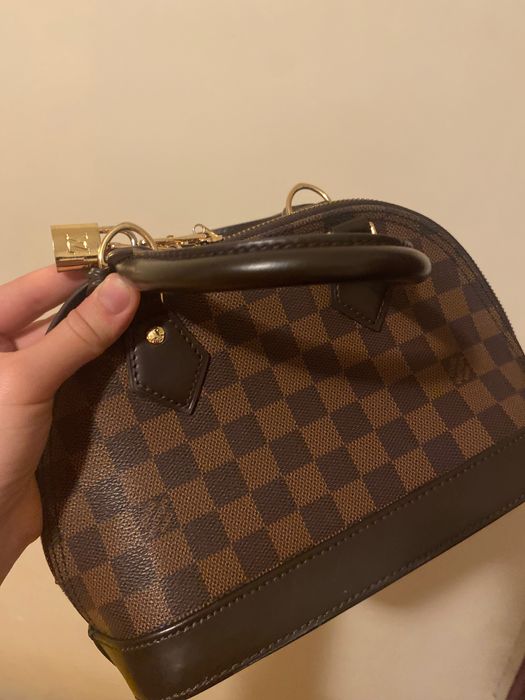 Geanta luis Vuitton