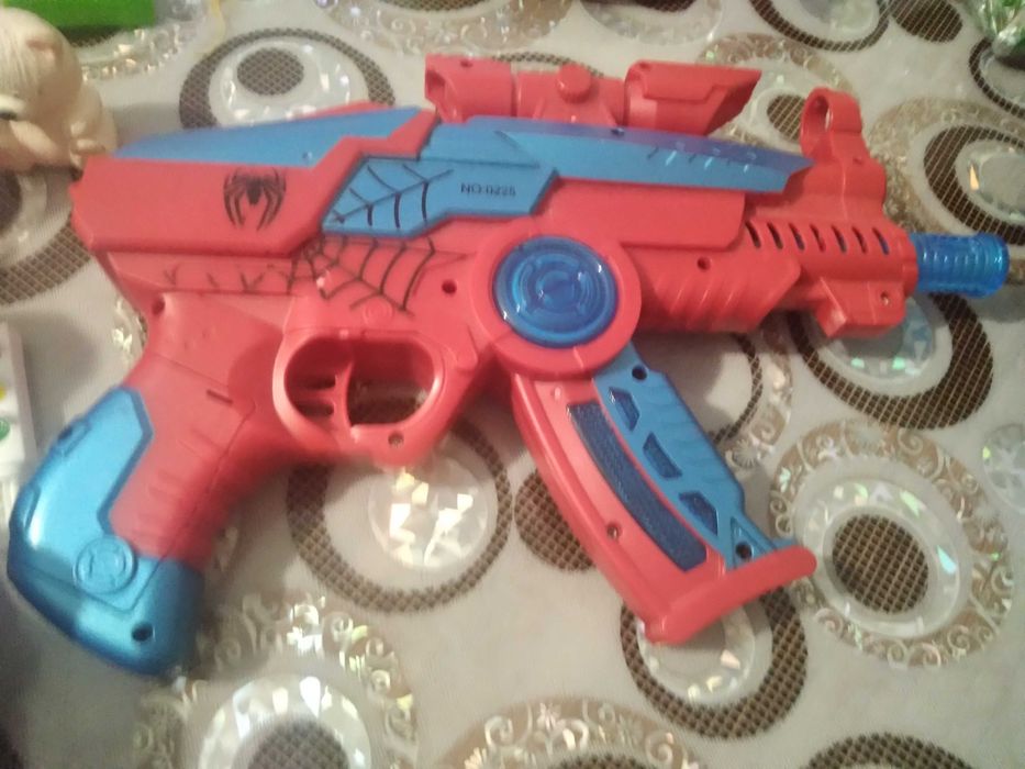 Игрушки для мальчика