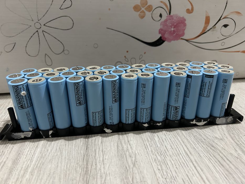 Acumulatori, celule li ion Lgmh1 3200 mha (160 buc)