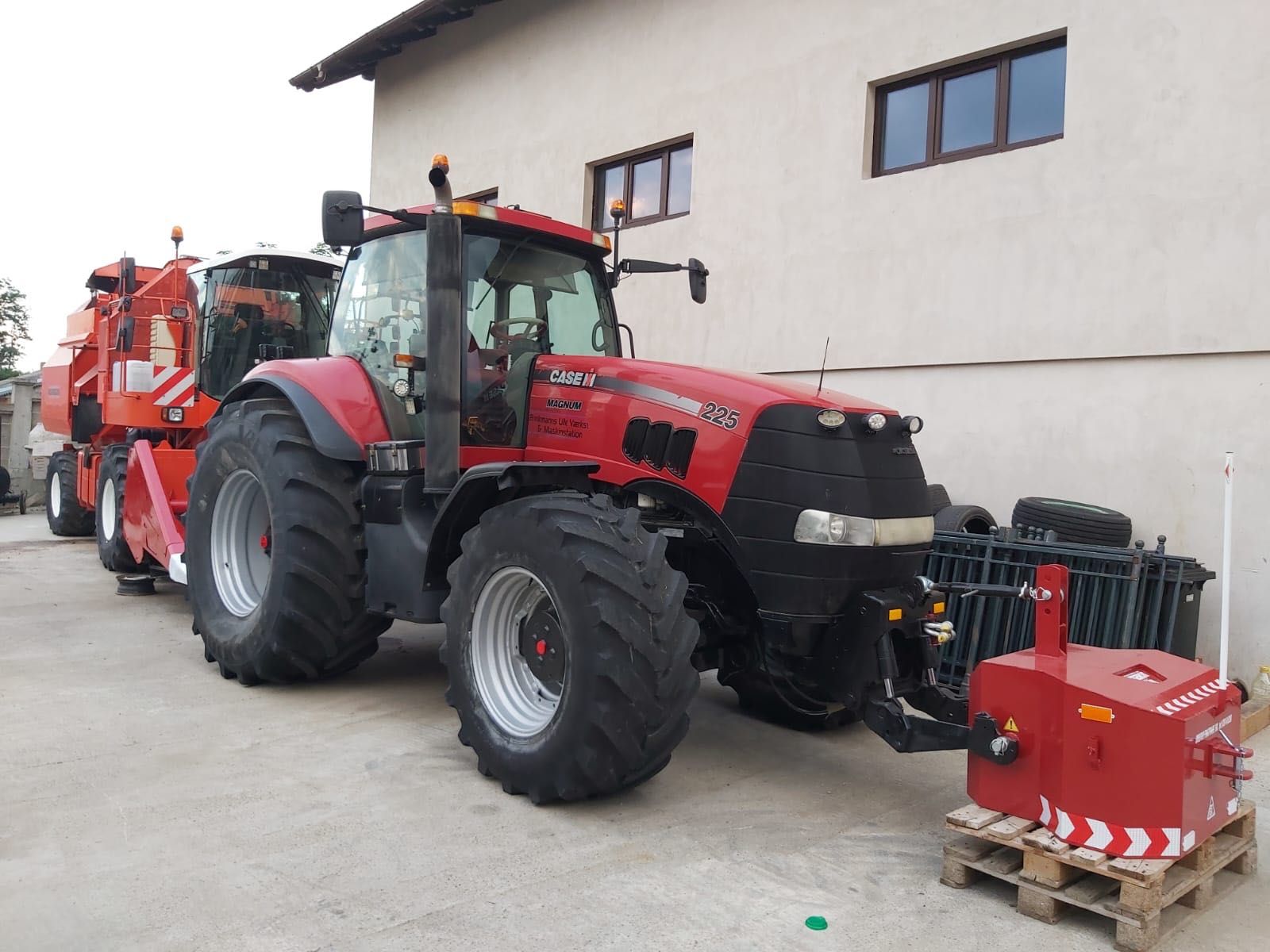 Tractor Case Magnum 225 pret nou 56500 €