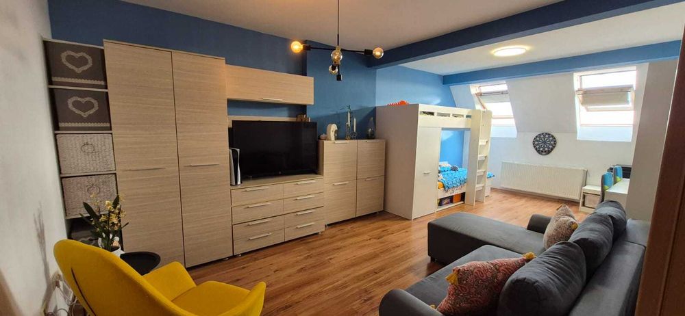 Apartament 2 Camere Decomandat, 67 m2 utili, etaj 5/5, Zona Lipovei