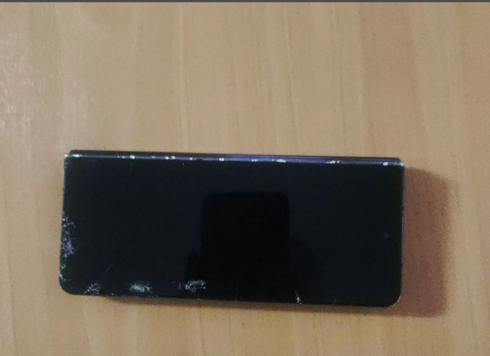 Samsung Fold 7 б/у