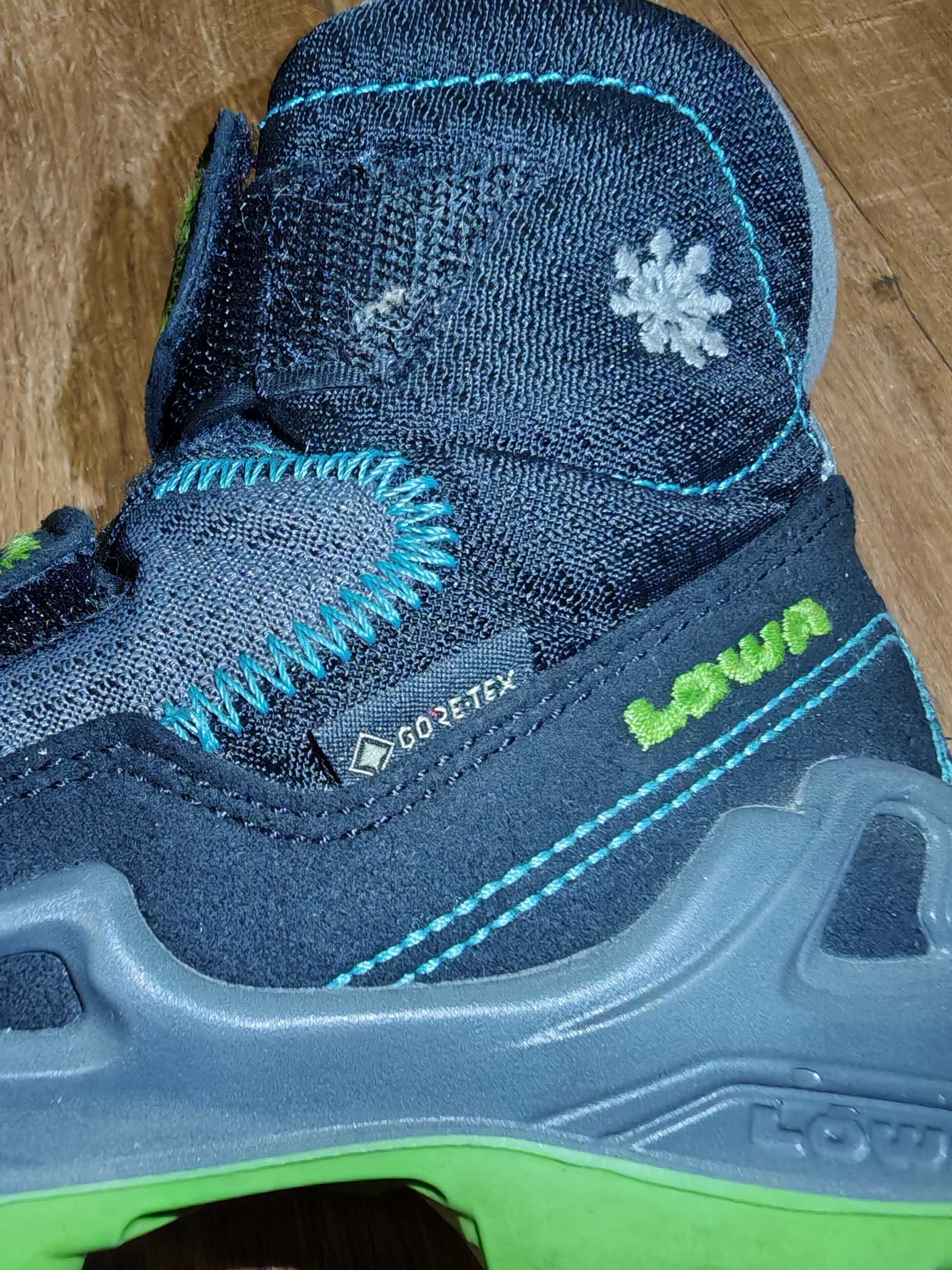 Детски обувки “Lowa Goretex“