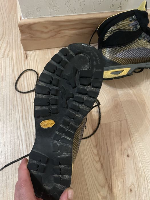 La sportiva trango.
