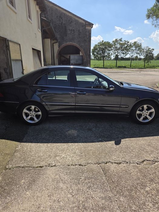 Mercedes Benz C Clas 220