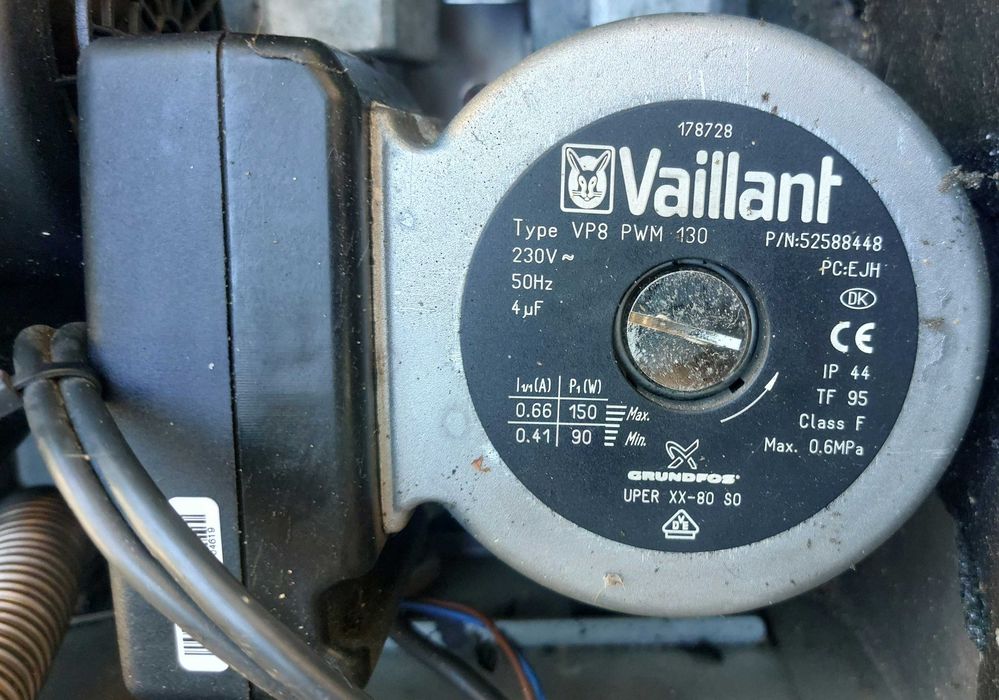 Dezmembrez centrala VAILLANT 656-7 de 60 kw.