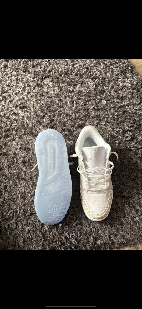 Jordan 3 pure white