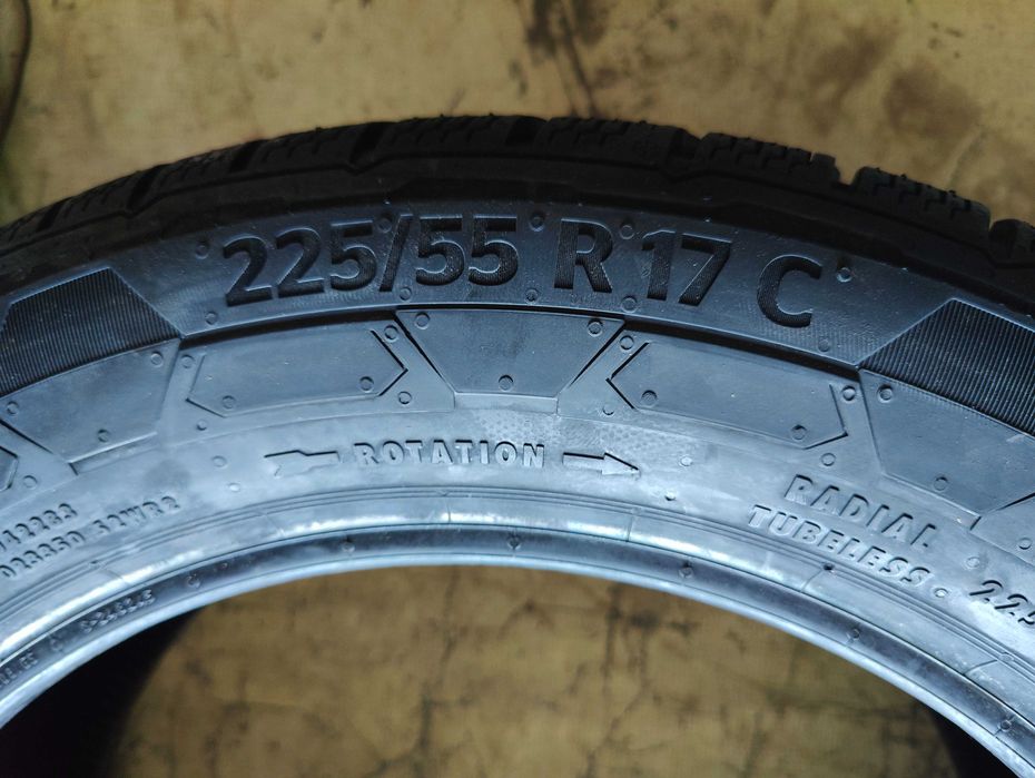 4 Нови бусови зимни гуми 225/55R17C Continental VanWinter 109T DOT1825