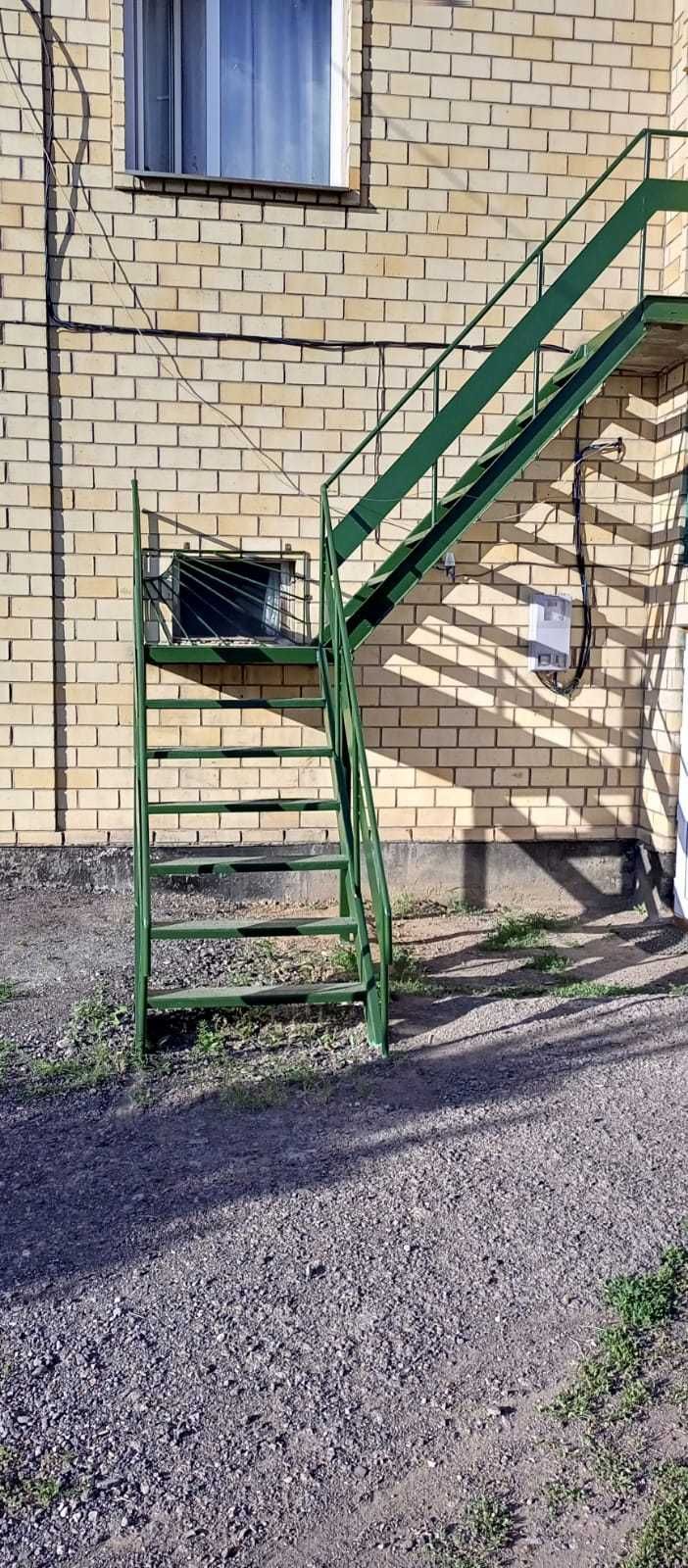 Продам лестничный марш с лестничной площадкой