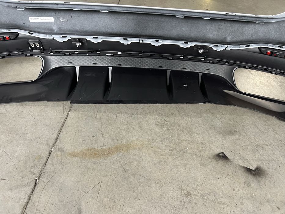 Bara spate AMG Mercedes GLE W167 SUV