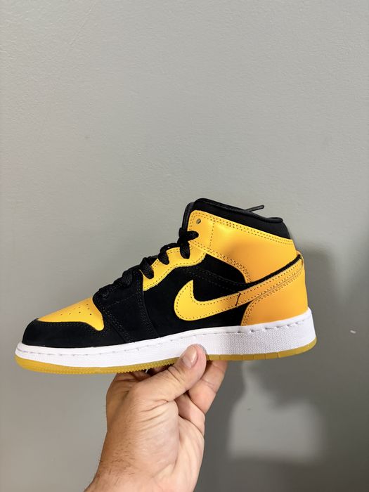 Nike Air Jordan 1 Mid