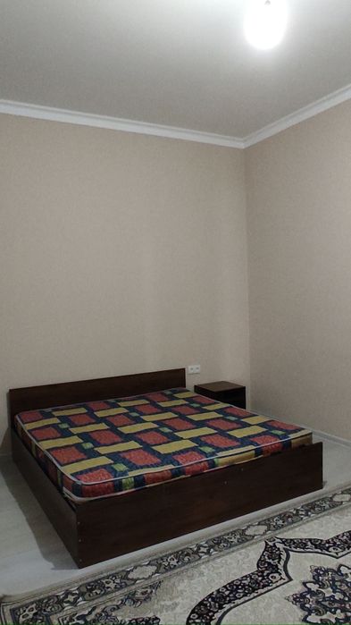 Юнусабад-8,, 3хонали ховли, Еш ОИЛАГА берилади