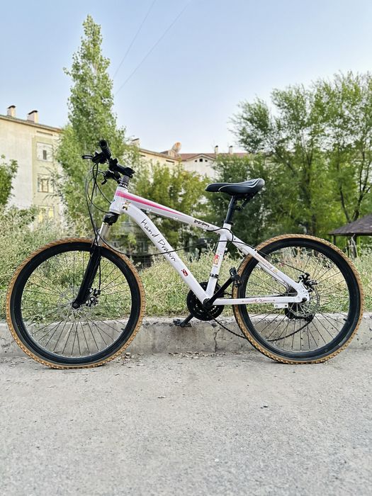 Велосипед  Спортивный Hand drawn.