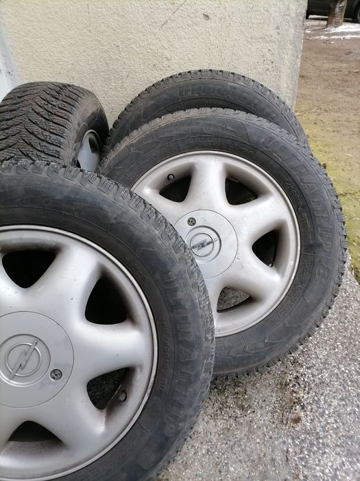Зимни гуми с алуминиеви джанти