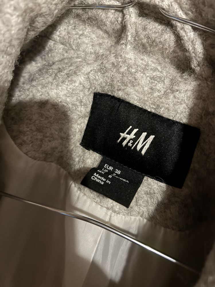 Сиво палто H&M