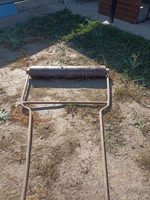 Каток самодельный для дома водворе катать удобно.