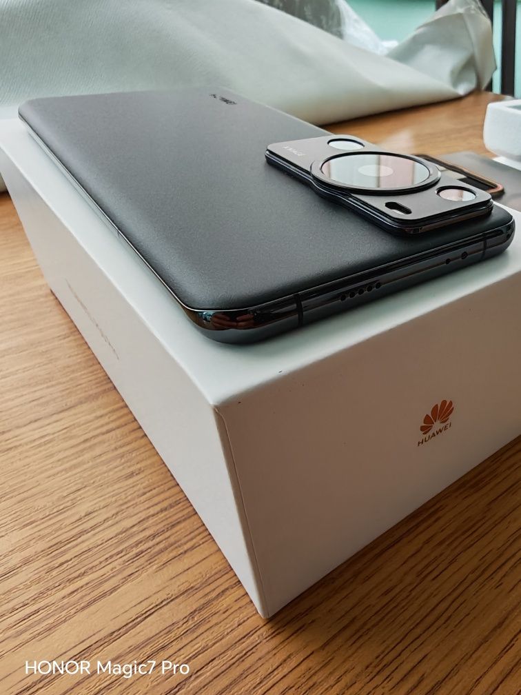 Продавам HUAWEI P60 Pro