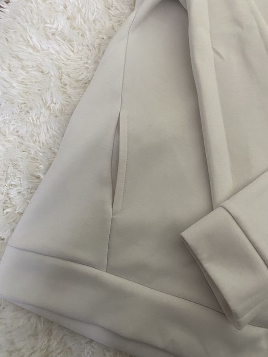 Hanorac cu gluga dama