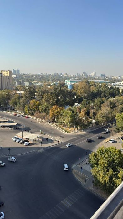 В бизнес центре сдаётся офис