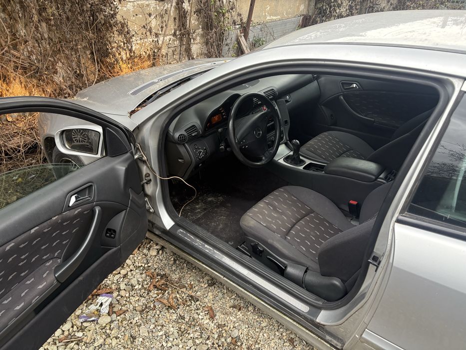 Mercedes C-class coupe benzina NEINMATRICULABIL