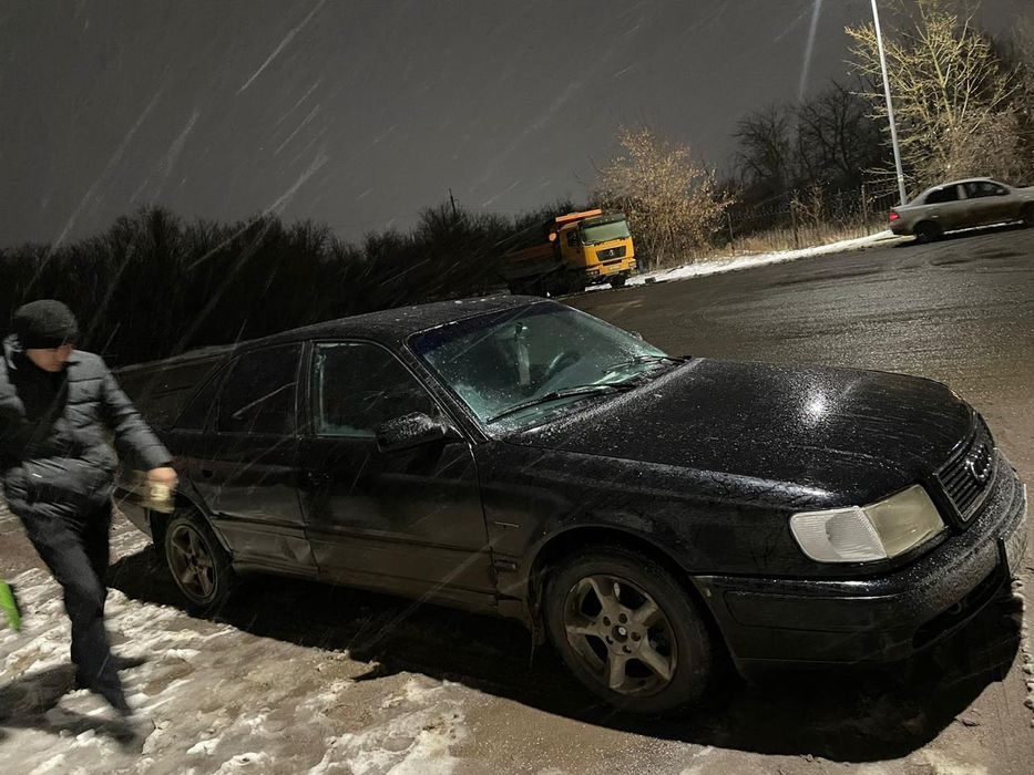 Продам ауди 100,2.3 объём