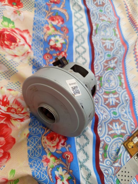 Мотор от пылесоса