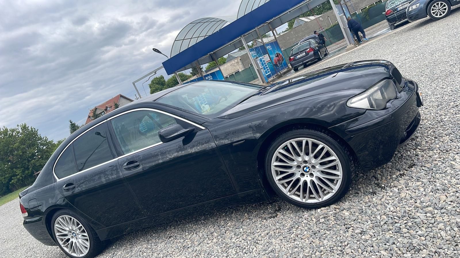 Vând BMW E65 730d