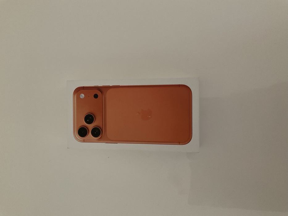 Iphone 17 pro max orange 512gb