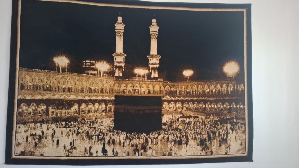 Коверь сатылады стенага илгенге, качествосы жаксы