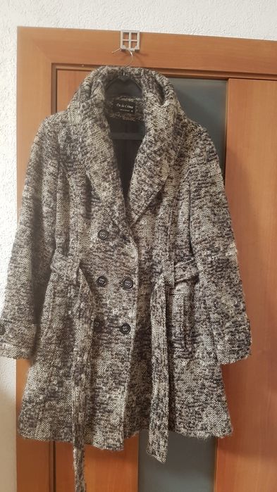 Дамско палто размер 16.