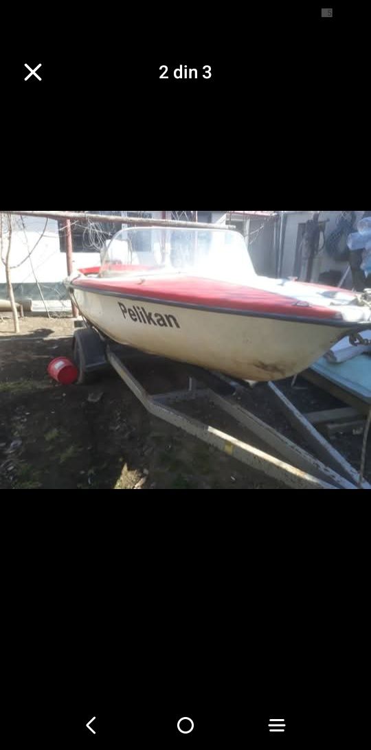 Vând barcă pelican,4 locuri,cu motor mercury20 cai in 4 timpi