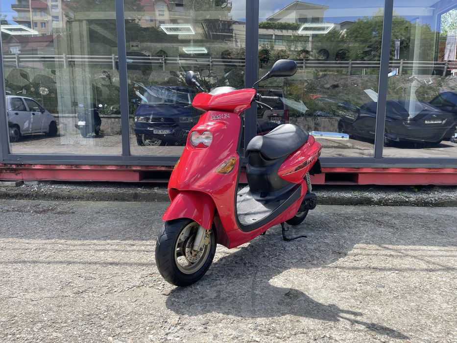 Scuter Yamaha Brezze 49 cc -Inmatriculat