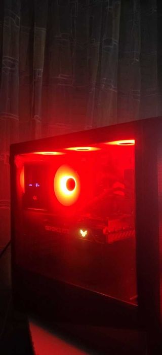 Продавам Мн.Добро PC I7 13700/32Gb D5/1.5TB SSD/Asus TUF 3070/Гаранция