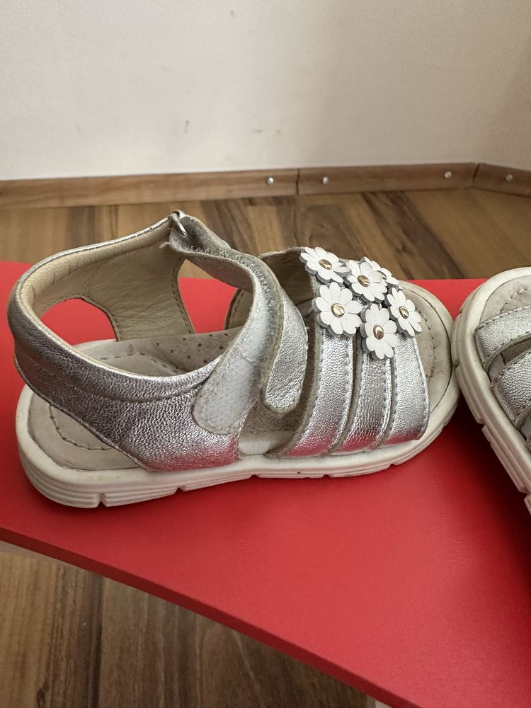 Sandale Baby Avus marimea 21