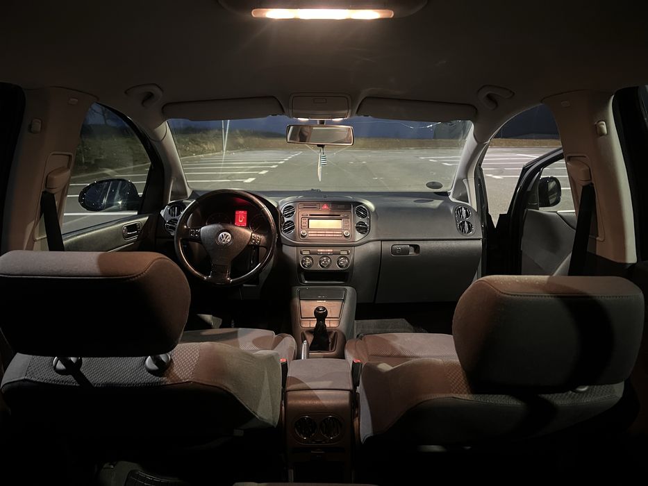 Volkswagen golf 5 plus